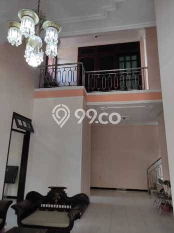 Jual Rumah Bagus Siap Huni LB 200m2 di Taman, Sidoarjo Jual Rumah Bagus Siap Huni LB 200m2 di Taman, Sidoarjo