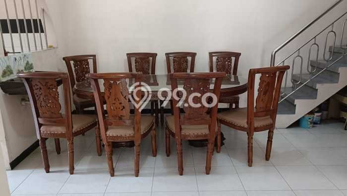 Jual Rumah Bagus Siap Huni LB 200m2 di Taman, Sidoarjo Jual Rumah Bagus Siap Huni LB 200m2 di Taman, Sidoarjo
