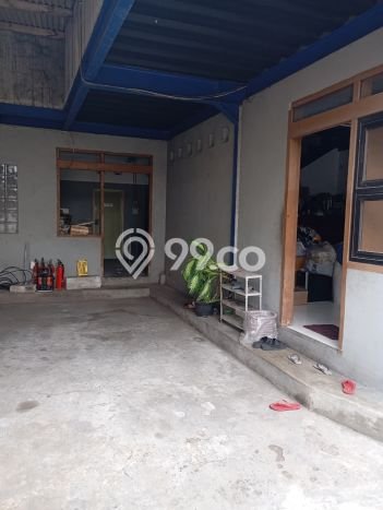 Lokasi Strategis! Dijual Gudang Bisnis di Wiyung, Surabaya Kondisi Bagus Lokasi Strategis! Dijual Gudang Bisnis di Wiyung, Surabaya Kondisi Bagus