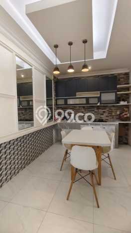 Dijual Rumah 4 Kamar Lokasi Ideal Nyaman dan Strategis di Bulak Dijual Rumah 4 Kamar Lokasi Ideal Nyaman dan Strategis di Bulak