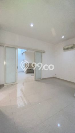 Disewakan! Rumah 3 Kamar Tidur &
1 Kamar Mandi di Pondok Tjandra, Sidoarjo Disewakan! Rumah 3 Kamar Tidur &
1 Kamar Mandi di Pondok Tjandra, Sidoarjo
