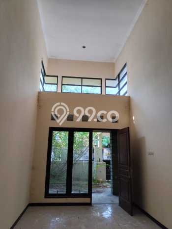 Rumah Modern Cantik 4 KT Bisa Langsung Pindah di Gedangan Rumah Modern Cantik 4 KT Bisa Langsung Pindah di Gedangan