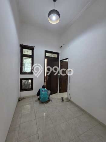 Dijual Rumah Strategis Bagus Punya 3 KT di Tambaksari Surabaya SHM Dijual Rumah Strategis Bagus Punya 3 KT di Tambaksari Surabaya SHM