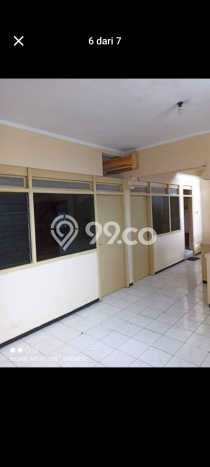 For Sale Hunian Rumah Terawat 4 KT di Sidoarjo, Surabaya For Sale Hunian Rumah Terawat 4 KT di Sidoarjo, Surabaya