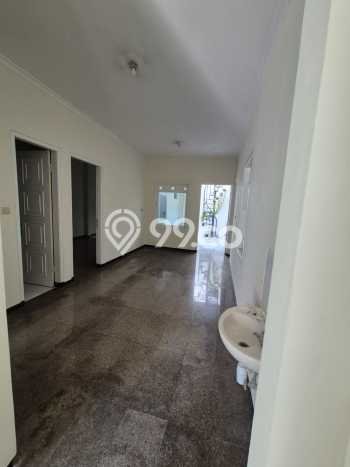 Dijual Hunian Rumah Nyaman 4 Kamar di Unimas Garden Waru , Sidoarjo Dijual Hunian Rumah Nyaman 4 Kamar di Unimas Garden Waru , Sidoarjo