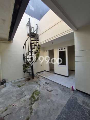 Dijual Hunian Rumah Nyaman 4 Kamar di Unimas Garden Waru , Sidoarjo Dijual Hunian Rumah Nyaman 4 Kamar di Unimas Garden Waru , Sidoarjo