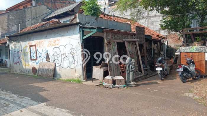 Unit Ruko Dijual di Jakarta Selatan LT 336m2 & LB 200m2 Unit Ruko Dijual di Jakarta Selatan LT 336m2 & LB 200m2