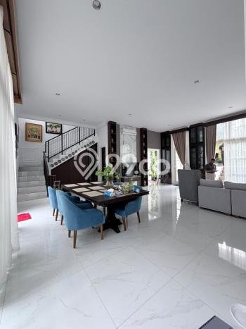 For Sale! Luxury House LT 216m2 Desain Elegan di Summarecon Bogor For Sale! Luxury House LT 216m2 Desain Elegan di Summarecon Bogor