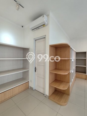 Rumah Kontrakan Tangerang LT 180m2 LB 170m2 Kawasan Gading Serpong Rumah Kontrakan Tangerang LT 180m2 LB 170m2 Kawasan Gading Serpong