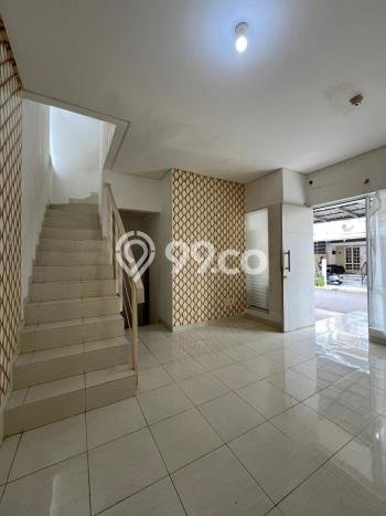 Rumah sewa siap huni 3 Kamar Tidur di BSD City, Tangerang Rumah sewa siap huni 3 Kamar Tidur di BSD City, Tangerang