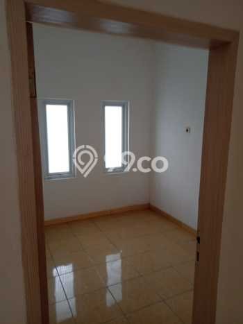 Dijual Rumah Modern 4 KT di Villa Melati Mas, Tangerang Selatan Dijual Rumah Modern 4 KT di Villa Melati Mas, Tangerang Selatan
