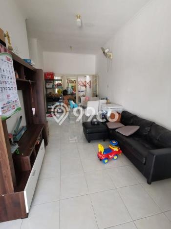 Rumah Luas Asri 3 KT Siap Huni di Wonorejo Surabaya Rumah Luas Asri 3 KT Siap Huni di Wonorejo Surabaya