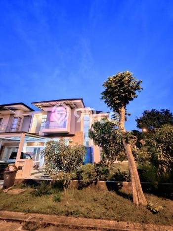 Ready to Use! Luxury House LT 320m2 Desain Elegan di Harapan Indah Ready to Use! Luxury House LT 320m2 Desain Elegan di Harapan Indah