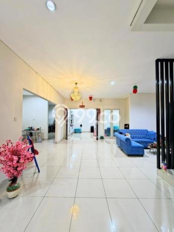 Ready to Use! Luxury House LT 320m2 Desain Elegan di Harapan Indah Ready to Use! Luxury House LT 320m2 Desain Elegan di Harapan Indah
