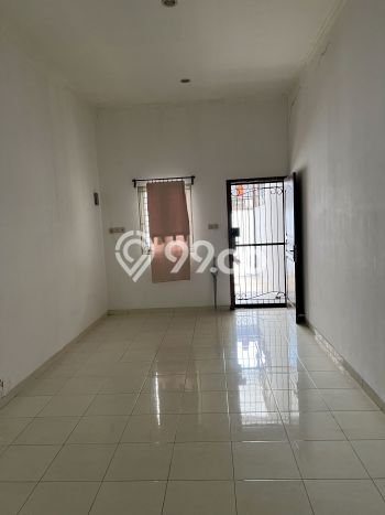 Ruko Disewa di Jakarta Pusat dengan LB 105m2 Area Komersial Ramai Ruko Disewa di Jakarta Pusat dengan LB 105m2 Area Komersial Ramai