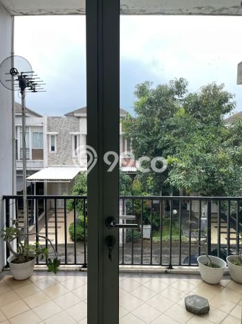 Rumah Luxury Modern Tanpa Renovasi di Gading Serpong Tangerang Rumah Luxury Modern Tanpa Renovasi di Gading Serpong Tangerang