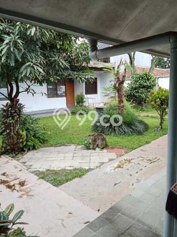 Jual Rumah Mewah Elegan Dengan View Cantik di Sayap Dago, Bandung Jual Rumah Mewah Elegan Dengan View Cantik di Sayap Dago, Bandung
