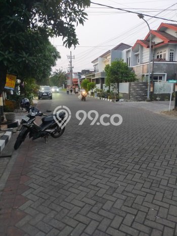 Dijual Rumah 12 Kamar Lokasi Ideal Bagus dan Strategis di Rungkut Dijual Rumah 12 Kamar Lokasi Ideal Bagus dan Strategis di Rungkut