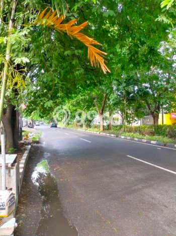 Dijual Hunian Mewah dengan Fasilitas Sekitar Komplit di Rungkut, Surabaya Dijual Hunian Mewah dengan Fasilitas Sekitar Komplit di Rungkut, Surabaya