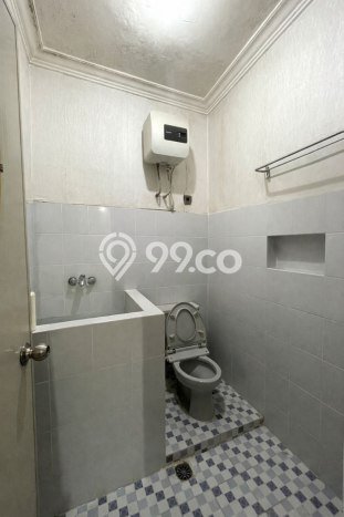 Rumah Modern 3 KT di Sukomanunggal Surabaya Semi Furnished Rumah Modern 3 KT di Sukomanunggal Surabaya Semi Furnished