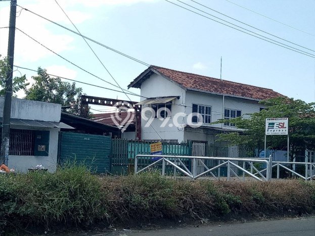 Unit Gudang Dijual di Gedangan Sidoarjo Luas Tanah 2870m2, Luas Bangunan 750m2 Unit Gudang Dijual di Gedangan Sidoarjo Luas Tanah 2870m2, Luas Bangunan 750m2