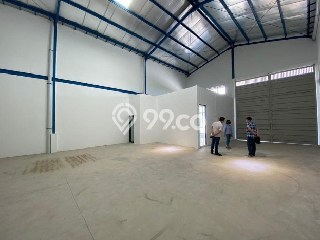 Gudang Dijual di Prime Area Surabaya Luas 180m2 Gudang Dijual di Prime Area Surabaya Luas 180m2