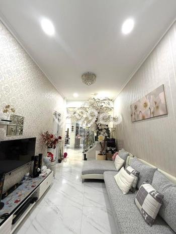 Dijual Rumah Mewah Megah Dengan View Eksklusif di Sunter, Jakarta Utara Dijual Rumah Mewah Megah Dengan View Eksklusif di Sunter, Jakarta Utara