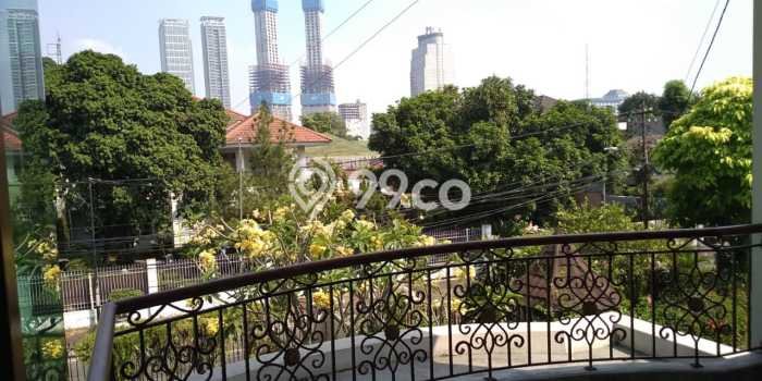 Siap Huni Hunian Elit 4 Kamar di Menteng Dekat ke Mana Pun Siap Huni Hunian Elit 4 Kamar di Menteng Dekat ke Mana Pun