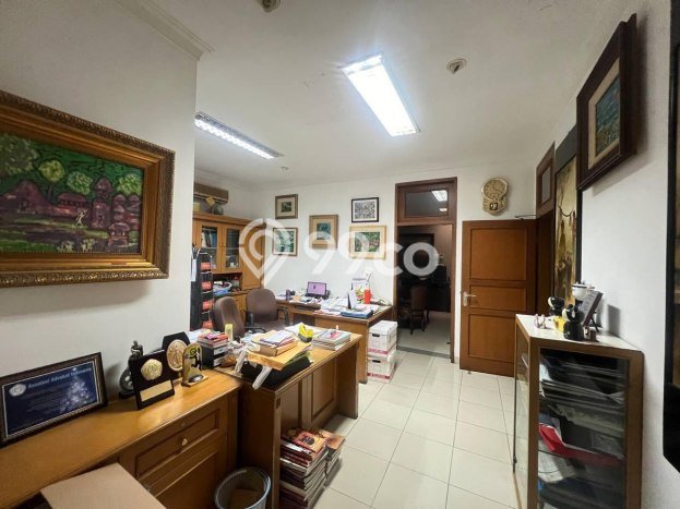 For Sale Rumah Mewah Exclusive di Menteng, Jakarta Pusat For Sale Rumah Mewah Exclusive di Menteng, Jakarta Pusat