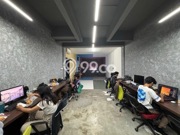 Ruko Bagus LT 192m2 LB 360m2 Dijual di Cilandak Jakarta Selatan Ruko Bagus LT 192m2 LB 360m2 Dijual di Cilandak Jakarta Selatan