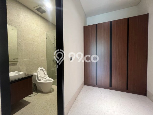 Hunian Elit LB 550m2 Siap Huni Desain Elegan di Mampang, Jakarta Selatan Hunian Elit LB 550m2 Siap Huni Desain Elegan di Mampang, Jakarta Selatan