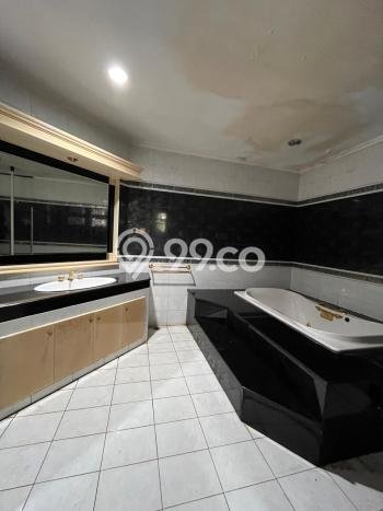 Siap Huni Rumah Mewah 3 Kamar di Menteng Dekat ke Mana Pun Siap Huni Rumah Mewah 3 Kamar di Menteng Dekat ke Mana Pun