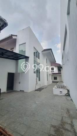 Dijual Rumah Premium dengan Fasilitas Sekitar Lengkap di Menteng, Jakarta Pusat Dijual Rumah Premium dengan Fasilitas Sekitar Lengkap di Menteng, Jakarta Pusat