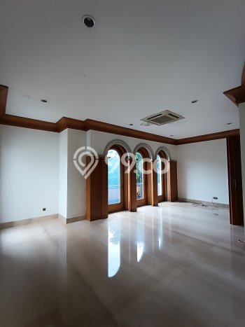 Hunian Modern Dikontrakkan 5 Kamar di Menteng Bisa Nego Hunian Modern Dikontrakkan 5 Kamar di Menteng Bisa Nego