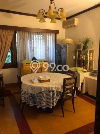 Dijual Rumah Premium dengan Fasilitas Sekitar Komplit di Menteng, Jakarta Pusat Dijual Rumah Premium dengan Fasilitas Sekitar Komplit di Menteng, Jakarta Pusat