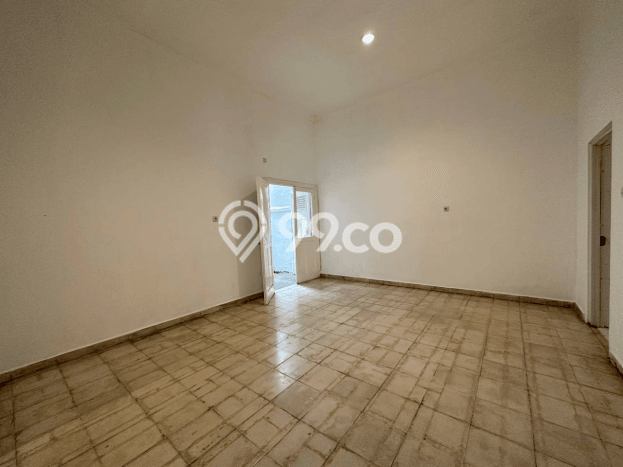 Rumah Modern Disewakan di Menteng Jakarta Pusat Lokasi Sangat Strategis Rumah Modern Disewakan di Menteng Jakarta Pusat Lokasi Sangat Strategis