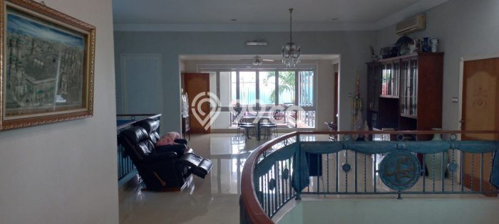 Rumah Mewah Siap Huni LT 562m2 di Menteng, Jakarta Pusat Rumah Mewah Siap Huni LT 562m2 di Menteng, Jakarta Pusat