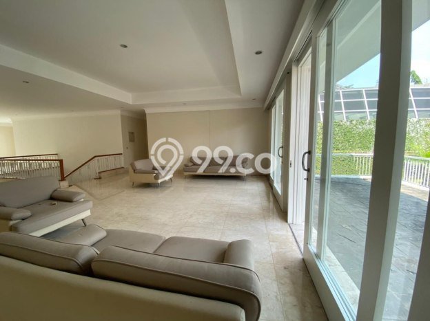 Hunian 12 Kamar Lengkap Disewakan di Menteng Harga Kompetitif Hunian 12 Kamar Lengkap Disewakan di Menteng Harga Kompetitif