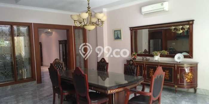 Siap Huni Hunian Elit 4 Kamar di Menteng Dekat ke Mana Pun Siap Huni Hunian Elit 4 Kamar di Menteng Dekat ke Mana Pun