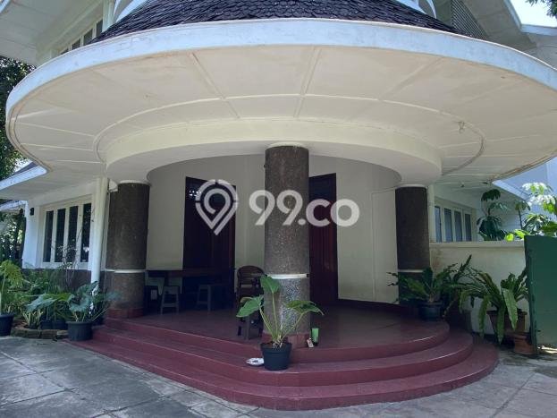 Dijual Rumah Premium dengan Fasilitas Sekitar Komplit di Menteng, Jakarta Pusat Dijual Rumah Premium dengan Fasilitas Sekitar Komplit di Menteng, Jakarta Pusat
