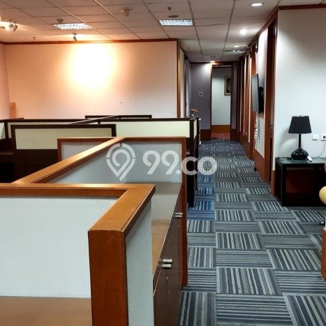 Unit Kantor Tersedia di Sudirman Spesifikasi LB 240m2 Unit Kantor Tersedia di Sudirman Spesifikasi LB 240m2