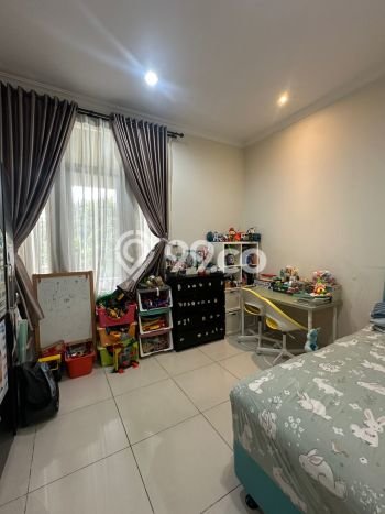 Rumah Elit Modern Tanpa Renovasi di Gading Serpong Tangerang Rumah Elit Modern Tanpa Renovasi di Gading Serpong Tangerang