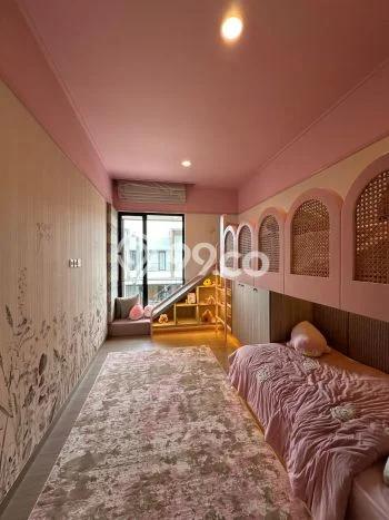 Rumah Modern 4 KT di Alam Sutera Tangerang Rumah Modern 4 KT di Alam Sutera Tangerang