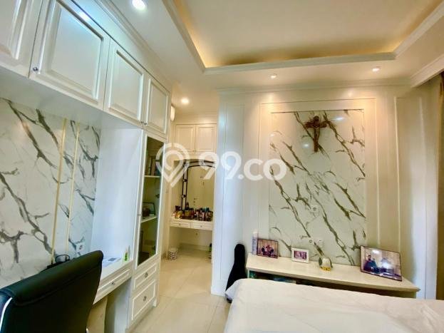 Hunian Elit LB 180m2 Siap Pakai Desain Elegan di Gading Serpong, Tangerang Hunian Elit LB 180m2 Siap Pakai Desain Elegan di Gading Serpong, Tangerang