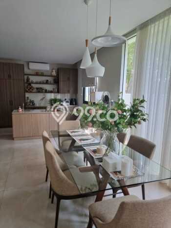 Rumah Sederhana Dijual di BSD 4 Kamar dengan LT 340m2 Rumah Sederhana Dijual di BSD 4 Kamar dengan LT 340m2