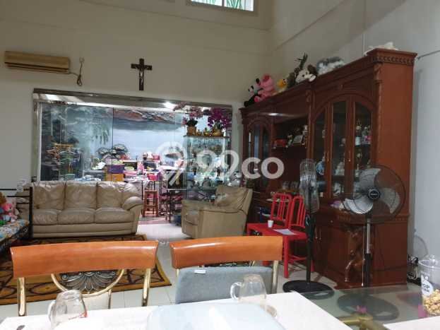 Rumah Luxury Modern Siap Huni di Surabaya Kota Surabaya Rumah Luxury Modern Siap Huni di Surabaya Kota Surabaya