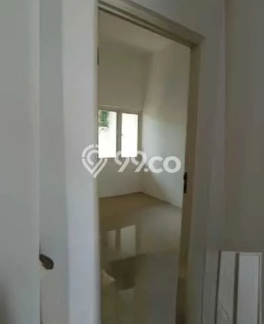 Rumah Luas Asri 2 KT Siap Pakai di Surabaya Kota Surabaya Rumah Luas Asri 2 KT Siap Pakai di Surabaya Kota Surabaya
