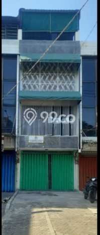 Unit Ruko Disewakan di Surabaya Kota di Area Ramai & Strategis Unit Ruko Disewakan di Surabaya Kota di Area Ramai & Strategis
