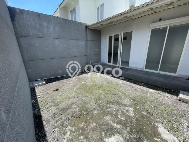 Dijual Rumah Eksklusif 2 KT di Karangpilang, Surabaya Dijual Rumah Eksklusif 2 KT di Karangpilang, Surabaya