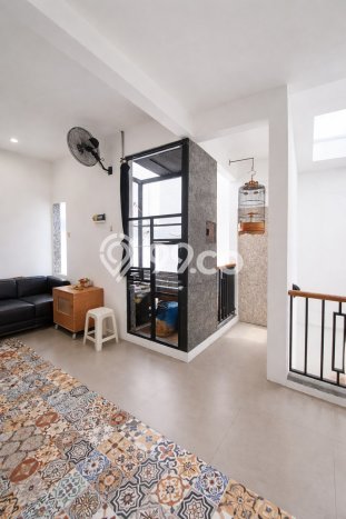 For Sale! Premium House LT 114m2 Desain Modern di Lebak Bulus For Sale! Premium House LT 114m2 Desain Modern di Lebak Bulus